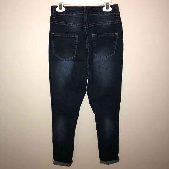 Jeans - Picture 2 of 3